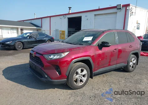 2019 Toyota Rav4 Xle из США, поврежденный, VIN JTMP1RFV4KD033890